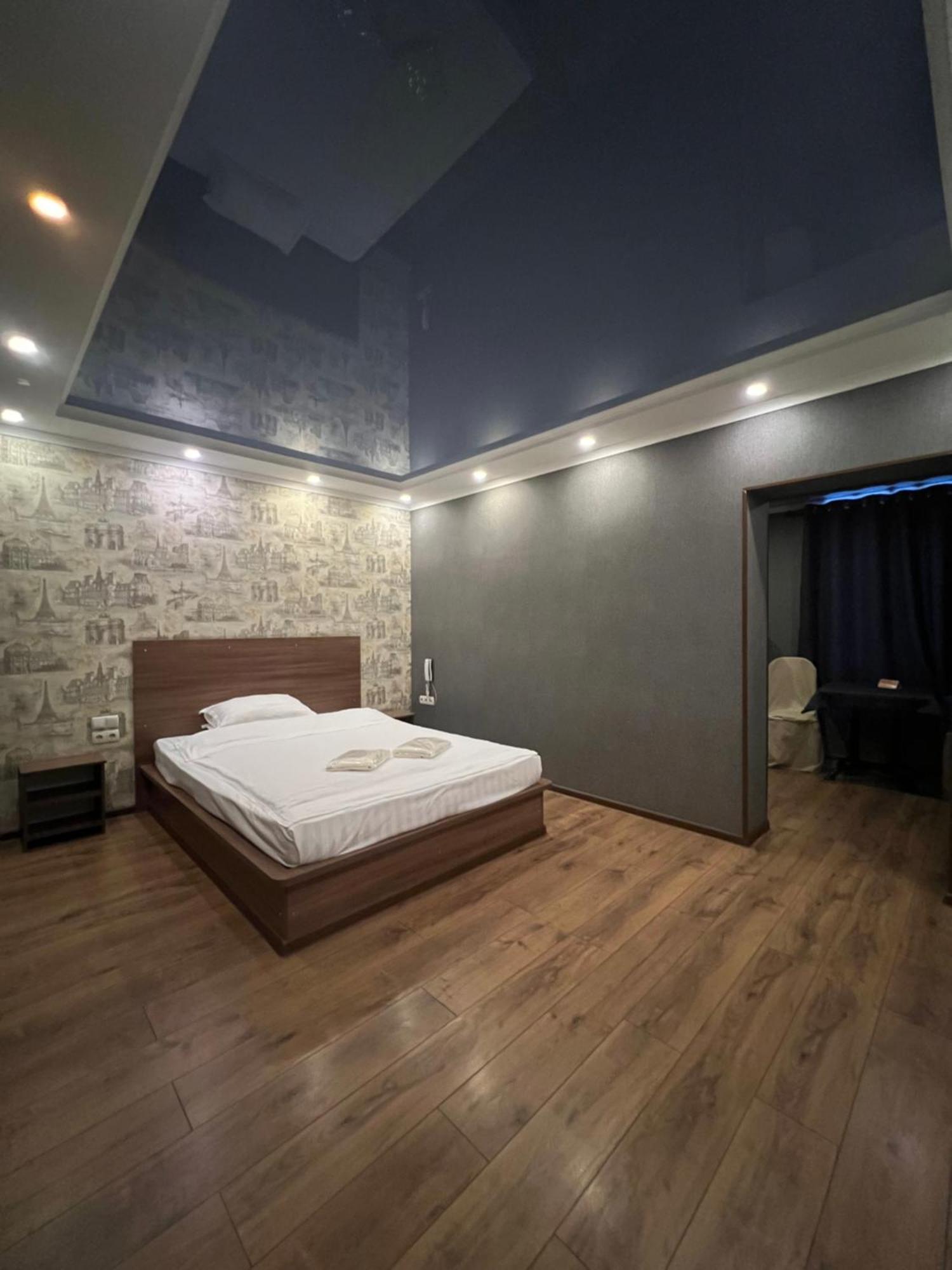 Salut Hotel 비슈케크 외부 사진