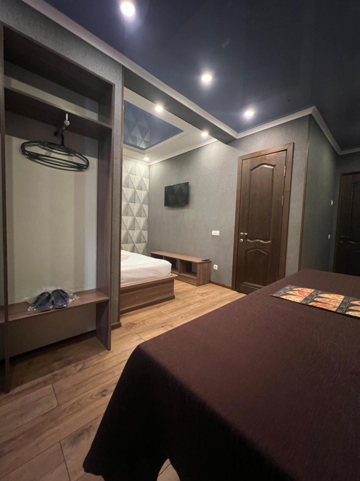 Salut Hotel 비슈케크 외부 사진