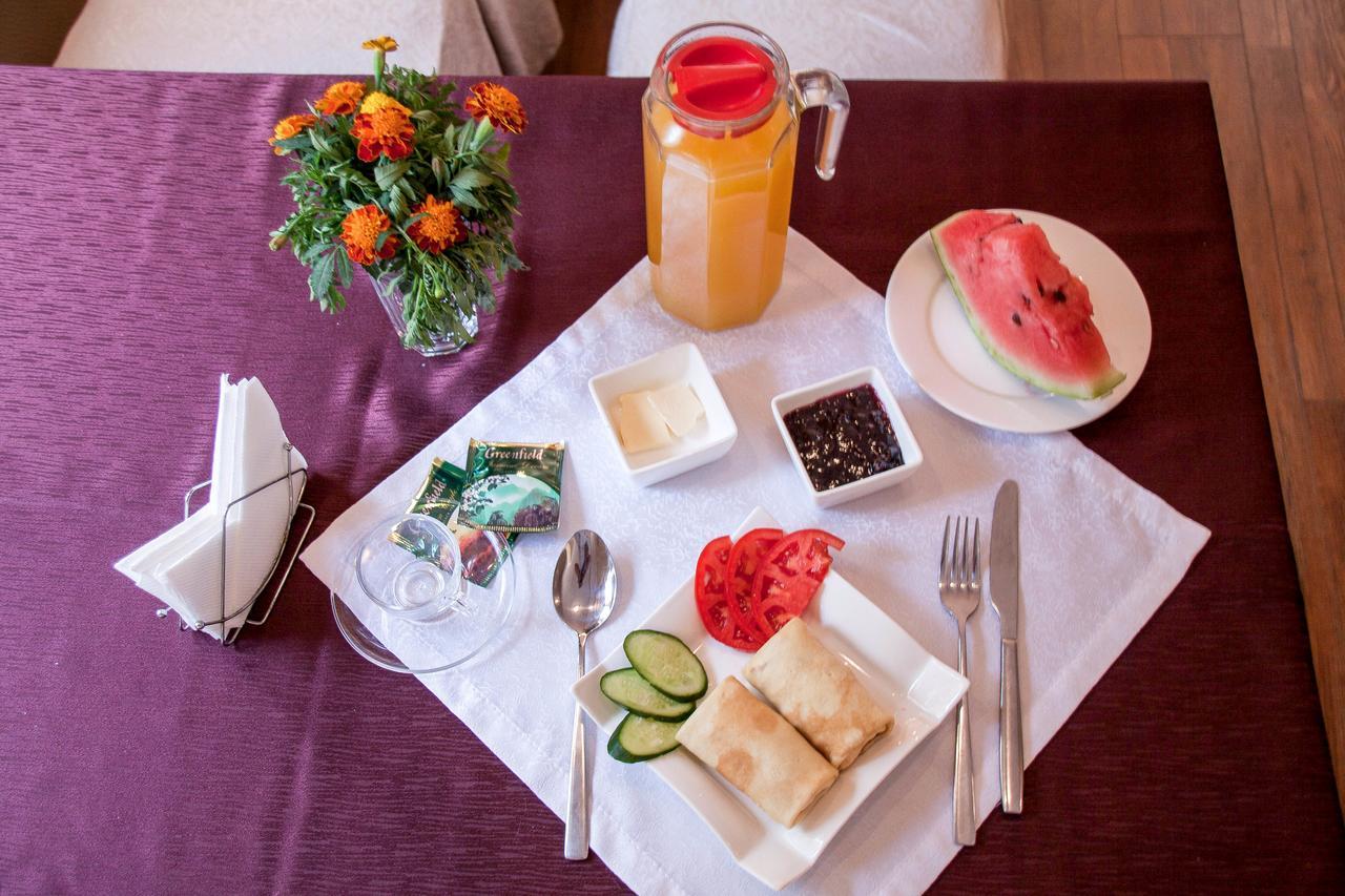 Salut Hotel 비슈케크 외부 사진
