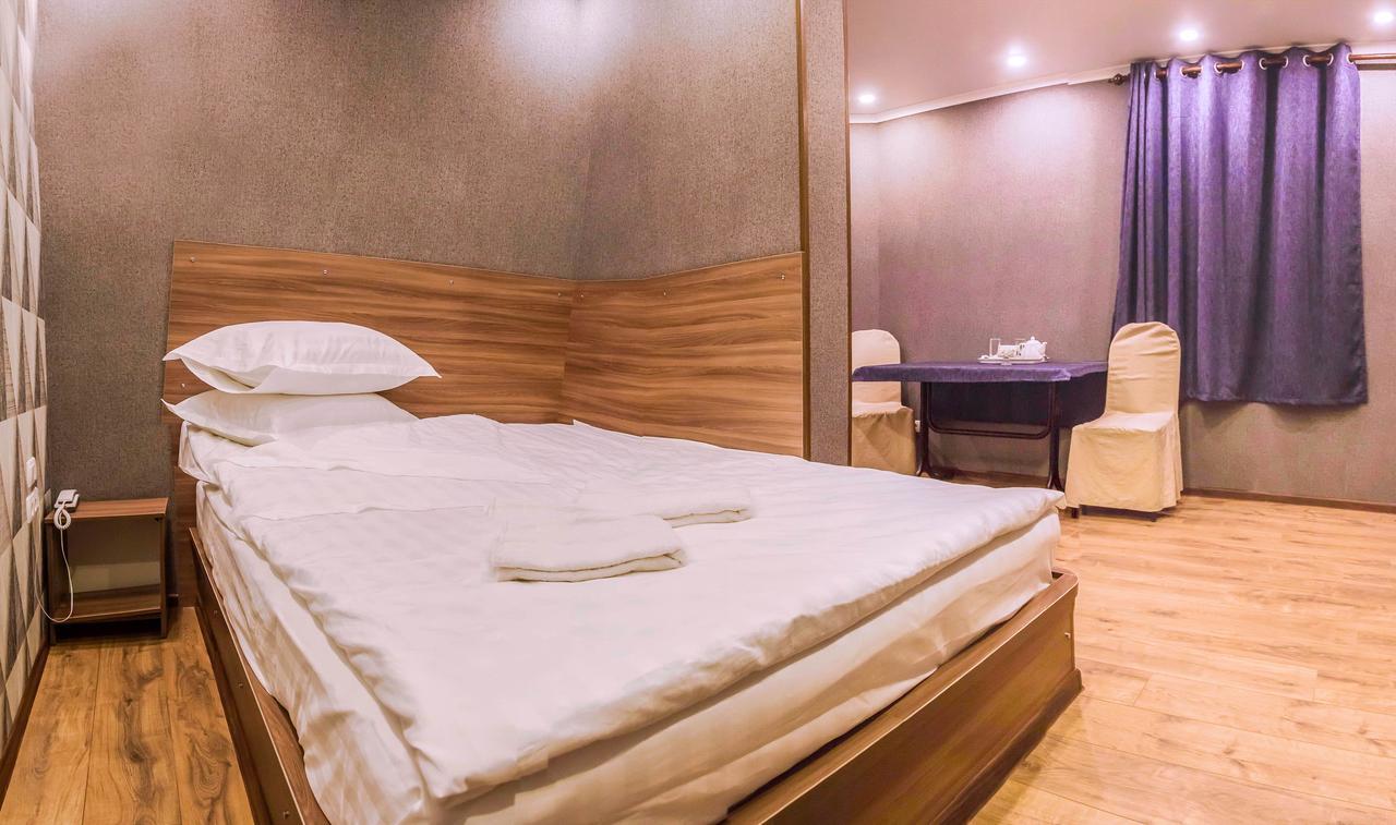 Salut Hotel 비슈케크 외부 사진