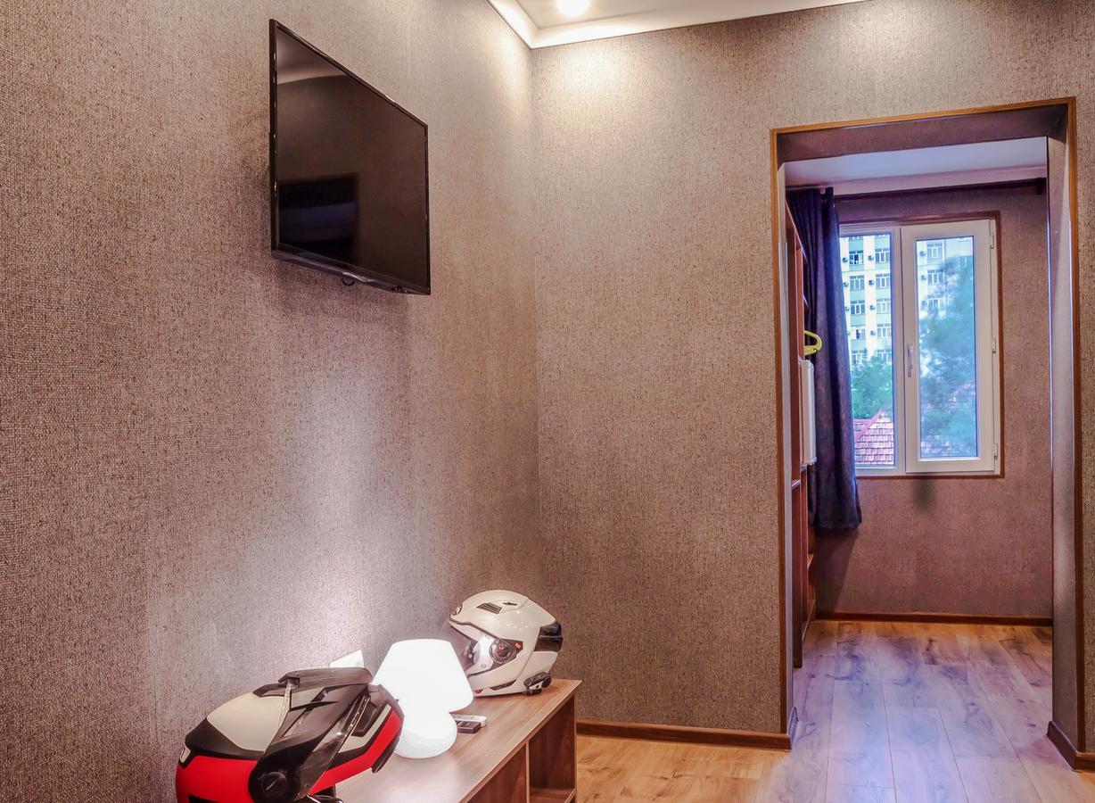 Salut Hotel 비슈케크 외부 사진