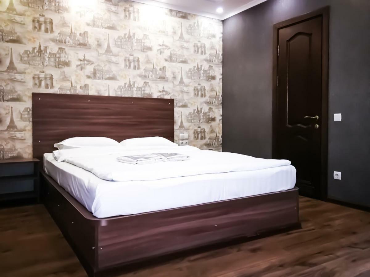 Salut Hotel 비슈케크 외부 사진