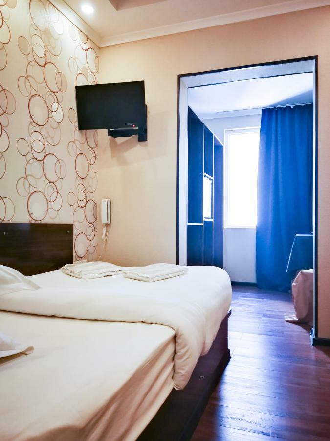Salut Hotel 비슈케크 외부 사진